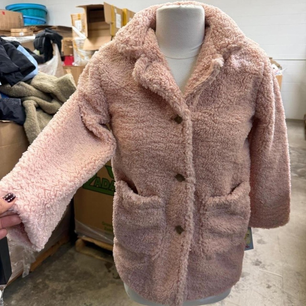 Pink Sherpa jacket with pockets, size M